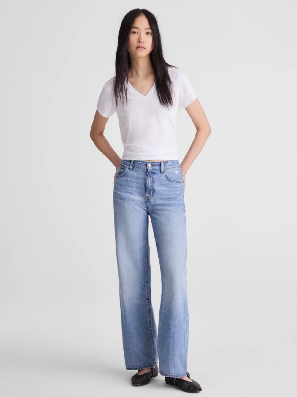 Madewell north ridge airy The Petite Perfect Vintage Wide-Leg Jean in Airy Denim